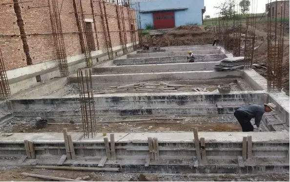 建筑中的基础垫层作用？
